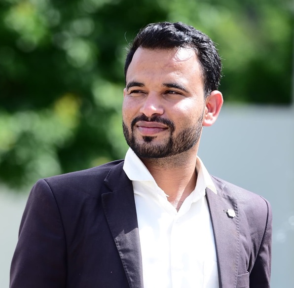 زيد صالح علي السريحي