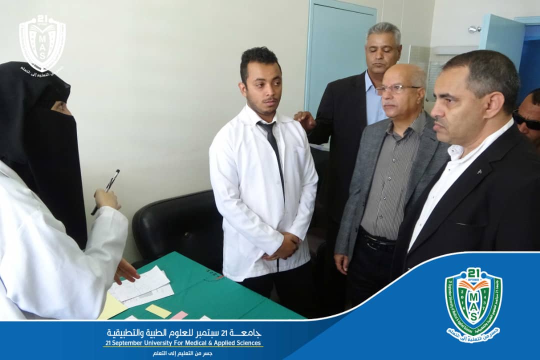 معالي رئيس الجامعة يدشن اختبارات البكالوريوس عملي لطلبة الدفعة الأولى طب