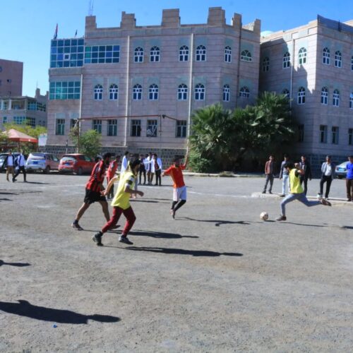 لقاء كلية الطب والمركز الطبي ينتهي بالتعادل 1/1 في منافسات كأس رئيس الجامعة