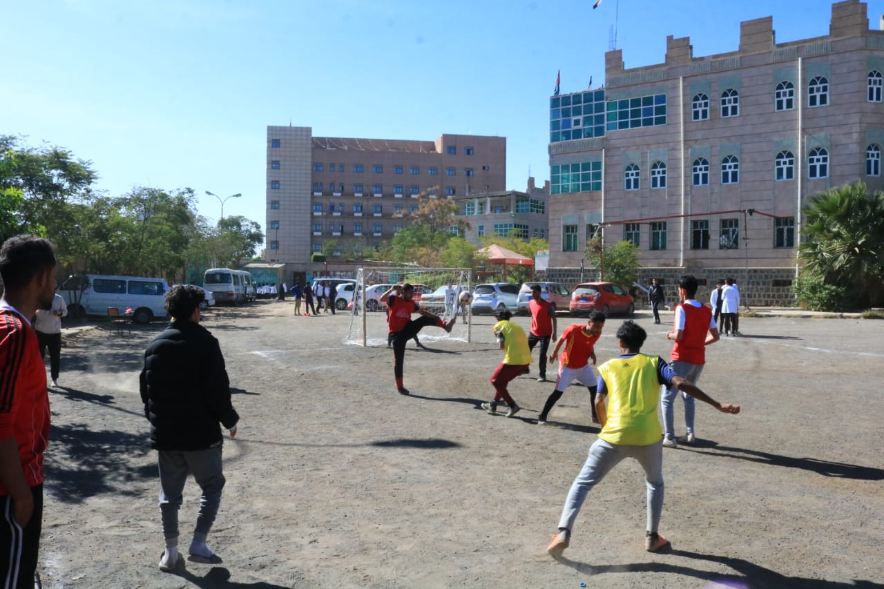 Match Between Faculty Medicine and Environment Deanship Ends in a Draw 1/1 in Rector’s Cup