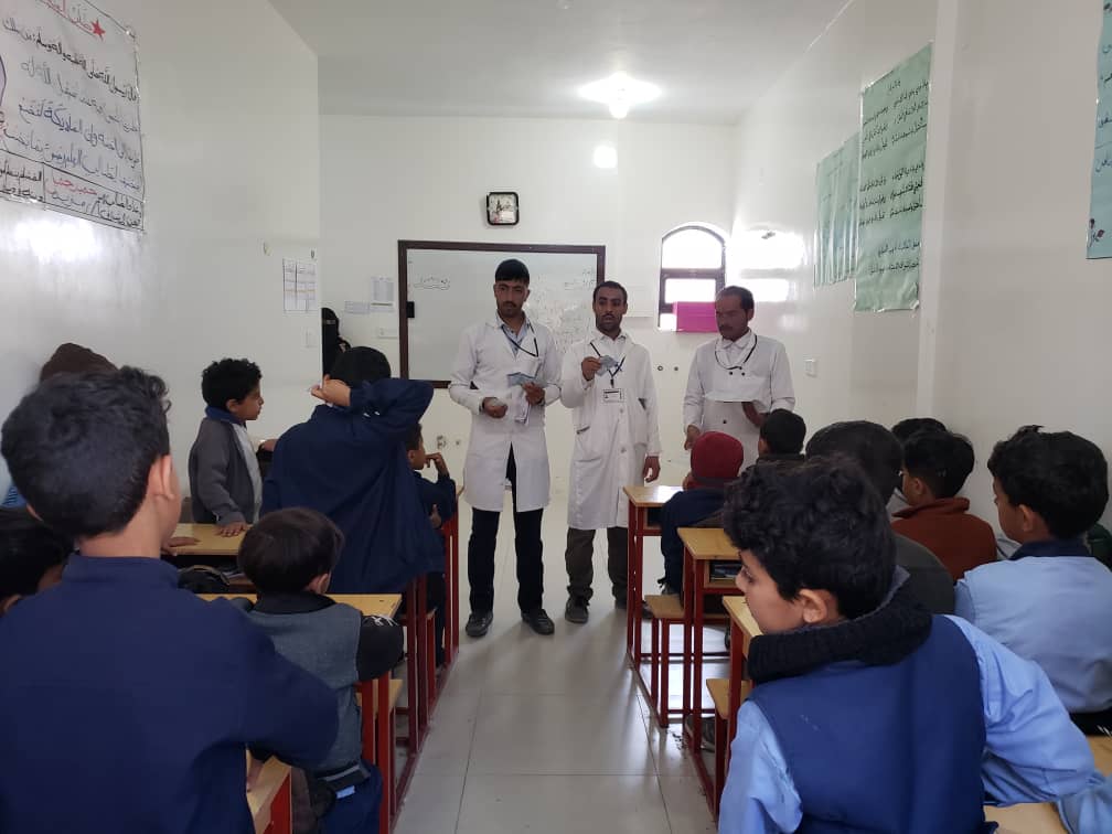 Students of Higher Nursing Faculty Visit Schools to Give Outreach Lectures