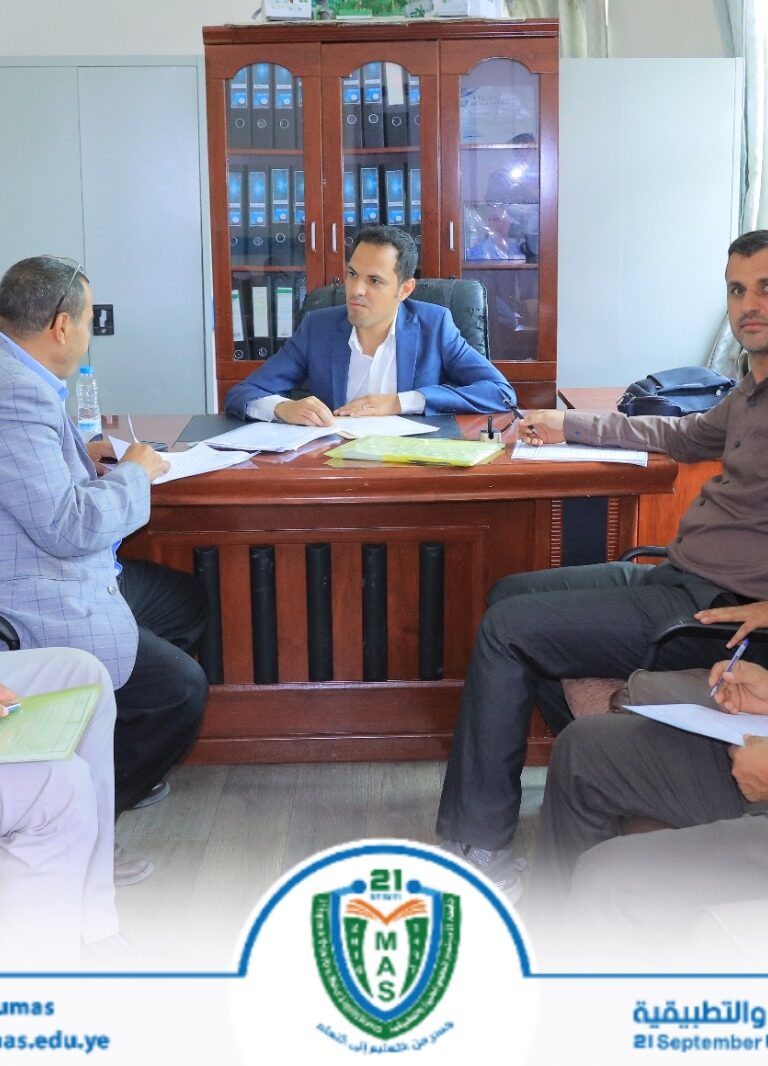 مجلس كلية التكنولوجيا الطبية يعقد اجتماعه الاعتيادي الرابع 1446هـ