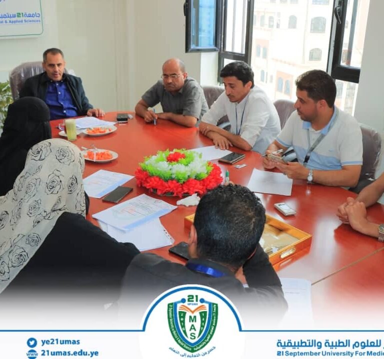 برئاسة معالي رئيس الجامعة.. اجتماع موسع لمناقشة الاستعدادات النهائية لعقد المؤتمر العلمي التاسع لبحوث تخرج طلبة الدفعة الثالثة طب.