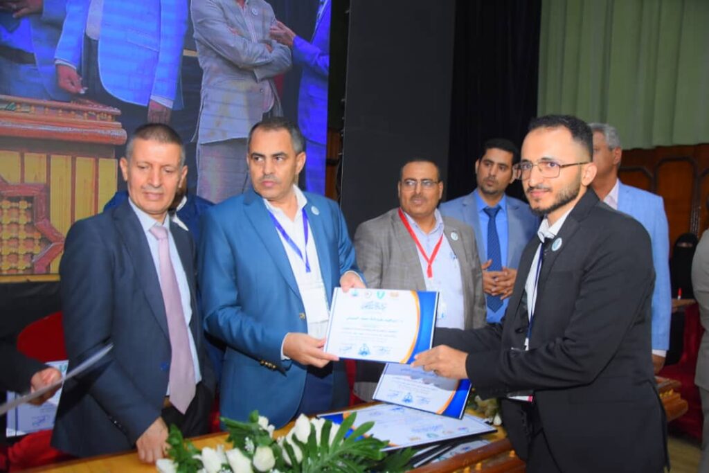 1002055596 - جامعة 21 سبتمبر