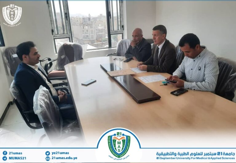 جانب من اجراء اختبار المقابلة للطلاب المتقدمين لبرنامج الماجستير في التمريض -تروية قلبية-برئاسة نائب رئيس الجامعة للدراسات العليا الأستاذ الدكتور سليم الرياشي وعضوية مساعده الأستاذ الدكتور محمد الدروبي ونائب عميد كلية التمريض الدكتور فارس مهدي