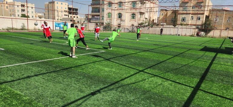 الطب(أ) والصيدلة السريرية إلى نهائي كأس رئيس الجامعة لكرة القدم