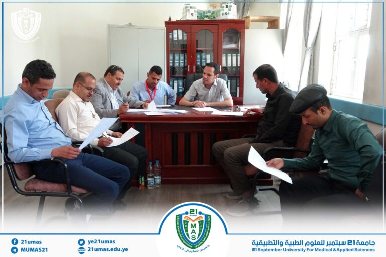 مجلس كلية الهندسة الطبية والحاسوب يعقد اجتماعه الاعتيادي الثالث للعام ١٤٤٧ھ.