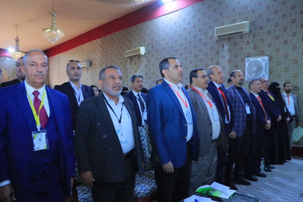 1002593704 - جامعة 21 سبتمبر