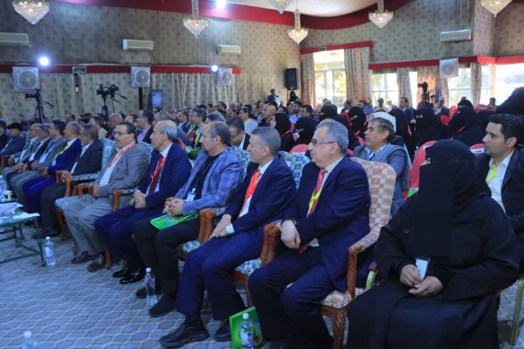 1002593710 - جامعة 21 سبتمبر