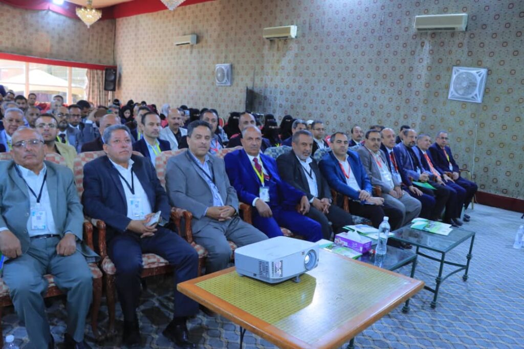 1002593892 - جامعة 21 سبتمبر