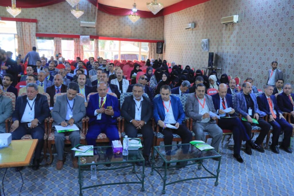 1002593904 - جامعة 21 سبتمبر