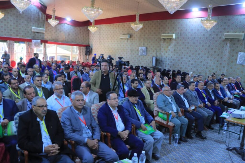 1002593910 - جامعة 21 سبتمبر