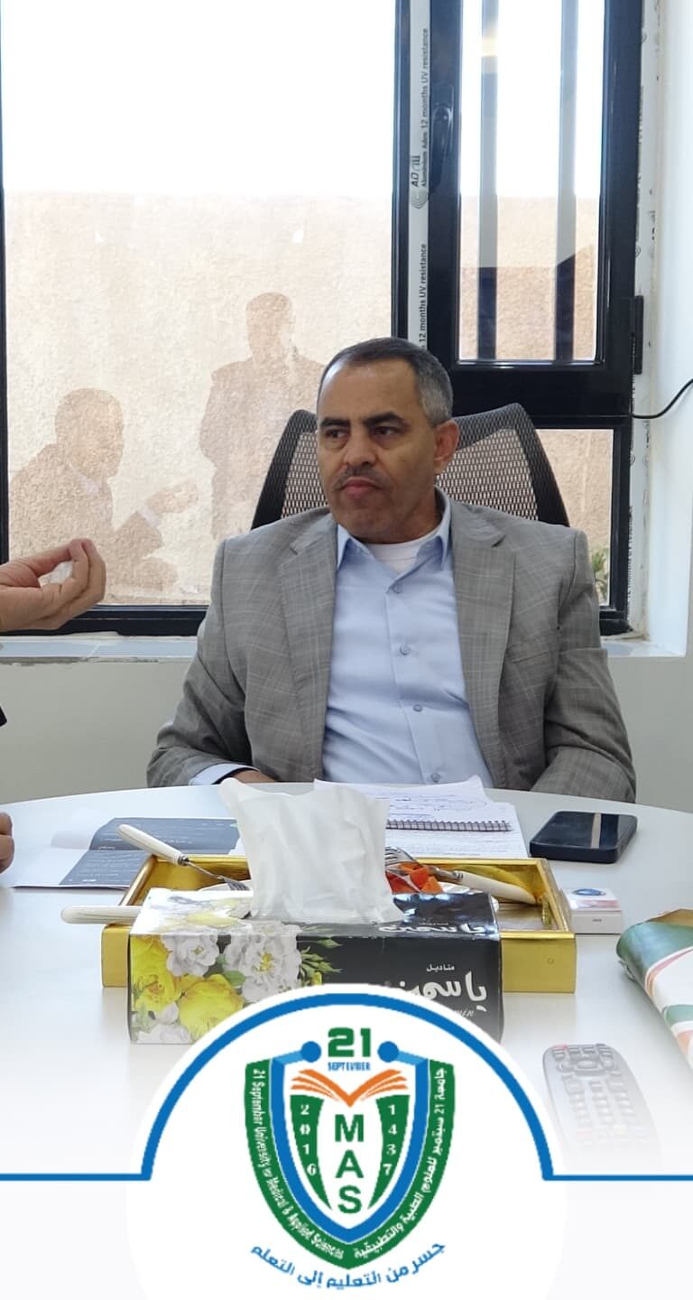 معالي رئيس الجامعة يناقش مسارات التطوير والتحديث مع عدد من قيادات القطاعات الأكاديمية والإدارية في الجامعة