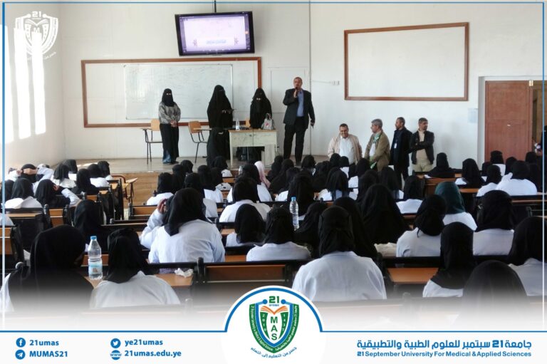 استمرار دورات طوفان الأقصى لليوم الثاني لقطاعي الطلاب والطالبات في الجانب الثقافي (النظري والعملي)