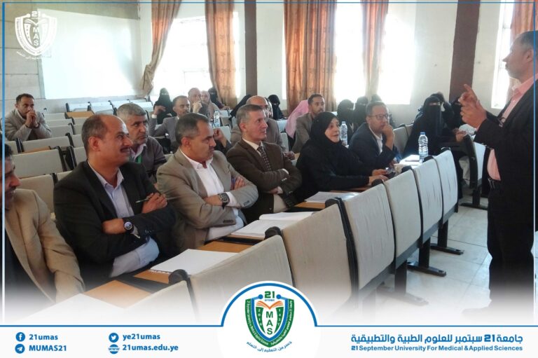 معالي ​رئيس الجامعة يحضر مناقشة سبعة سمنارات علمية في كلية الطب المخبري​المركز الإعلاميعبد الرحمن اليحيري