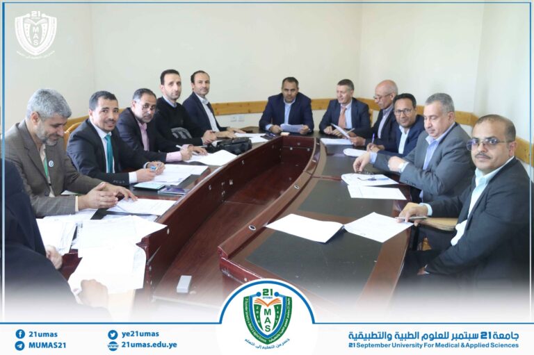 مجلس الدراسات العليا والبحث العلمي يعقد اجتماعه الاعتيادي الخامس برئاسة معالي رئيس الجامعة