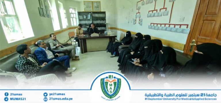 عميد كلية العلوم الطبية التطبيقية الأستاذ الدكتور عبد السلام دلاق يترأس اجتماعاً للكادر الأكاديمي والإداري بالكلية..