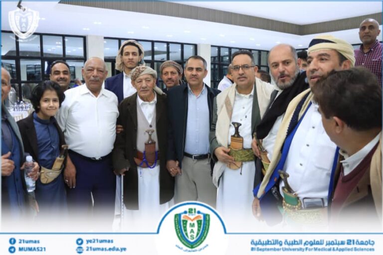 معالي رئيس الجامعة رئيس الملتقى الشتوي السابع 2025م بنادي وحدة صنعاء ،ونائبه للشئون الأكاديمية يشاركان في الأمسية التكريمية لقدامى لاعبي نادي وحدة صنعاء