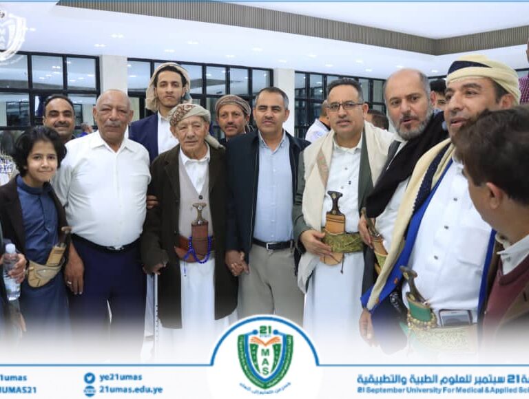 معالي رئيس الجامعة رئيس الملتقى الشتوي السابع 2025م بنادي وحدة صنعاء ،ونائبه للشئون الأكاديمية يشاركان في الأمسية التكريمية لقدامى لاعبي نادي وحدة صنعاء
