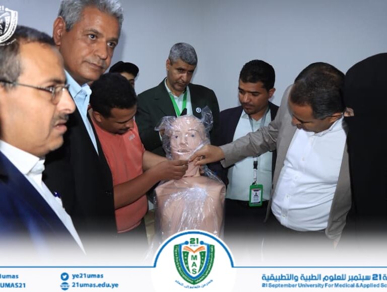معالي رئيس الجامعة يطّلع على أعمال لجنة الاستلام الأولي للمجسمات التعليمية بكليتي الطب، والعلوم الطبية التطبيقية