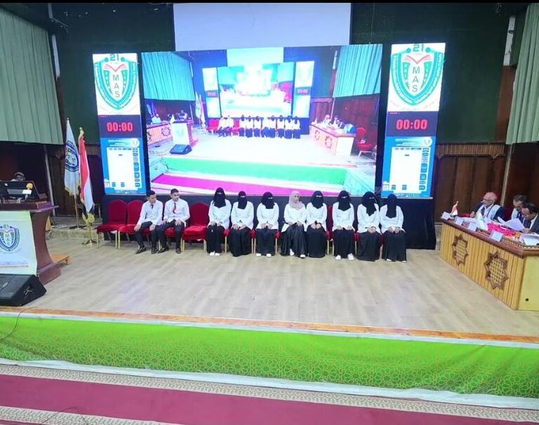 شاهد البث المباشر للمؤتمر العلمي الحادي عشر لجامعة 21 سبتمبر للعلوم الطبية والتطبيقية والرابع لمناقشة بحوث تخرج كلية الطب الرابعة