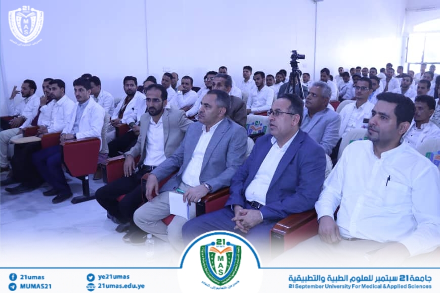 بحضور معالي رئيس الجامعة.. اليوم العلمي لأطباء الامتياز بكلية الطب يستعرض مخرجات التدريب السريري لطلاب الدفعة الرابعة