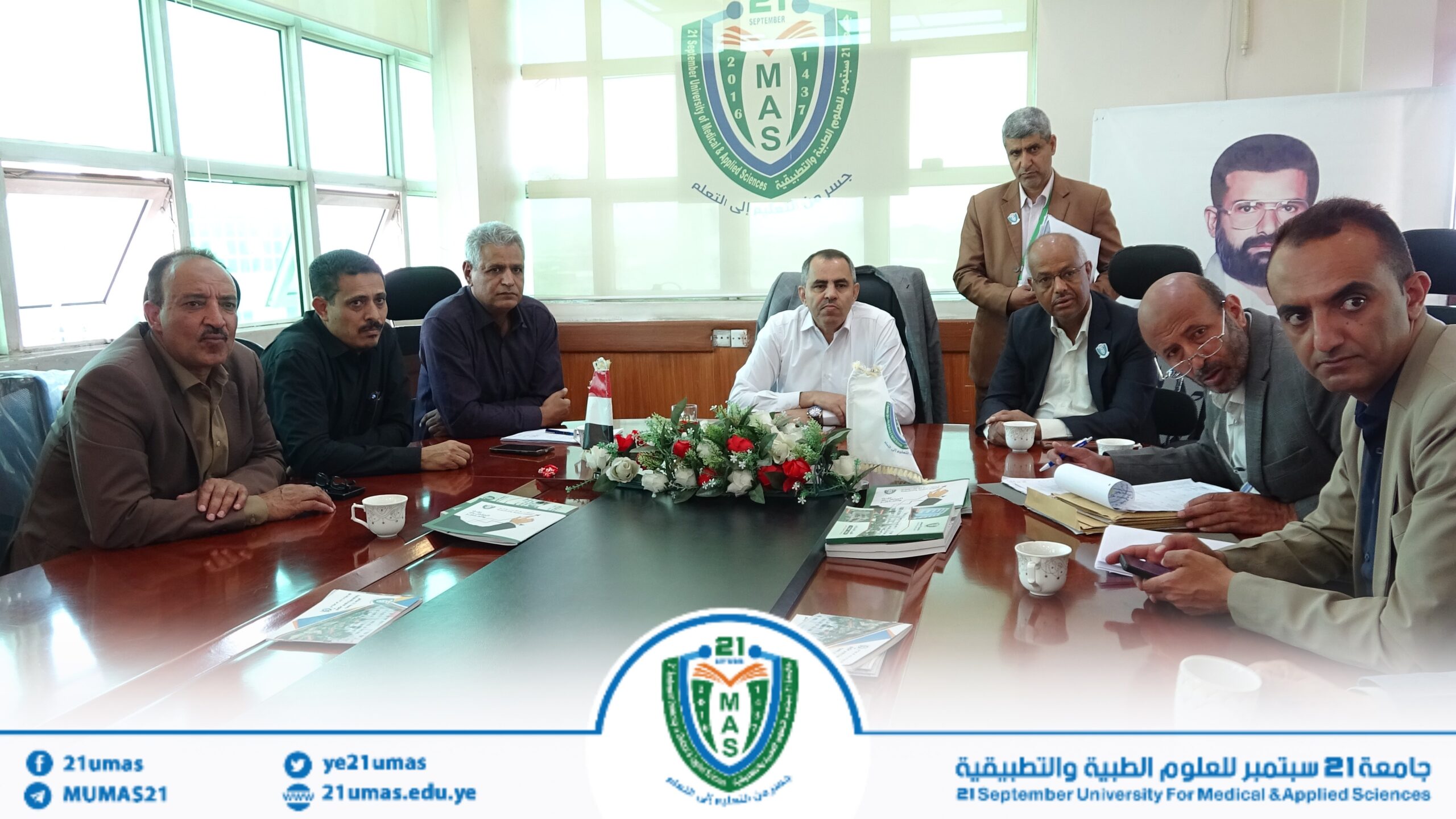 معالي رئيس الجامعة الأستاذ الدكتور مجاهد علي معصار يترأس اجتماعا للجنة المناقصات.وقد ناقشت اللجنة بحضور أمين عام الجامعة ومساعده واعضاء اللجنة المواضيع المطروحة في أجندة الاجتماع واتخذت إزاءها القرارات المناسبة.