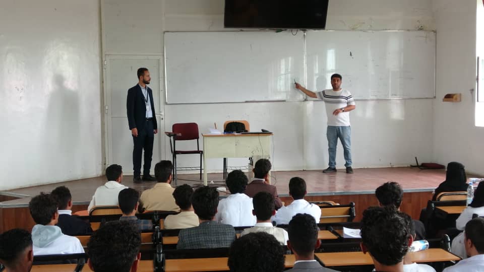 كلية الهندسة والحاسوب تنظم المحاضرة التعريفية والترحيبية لطلبة المستوى الأول