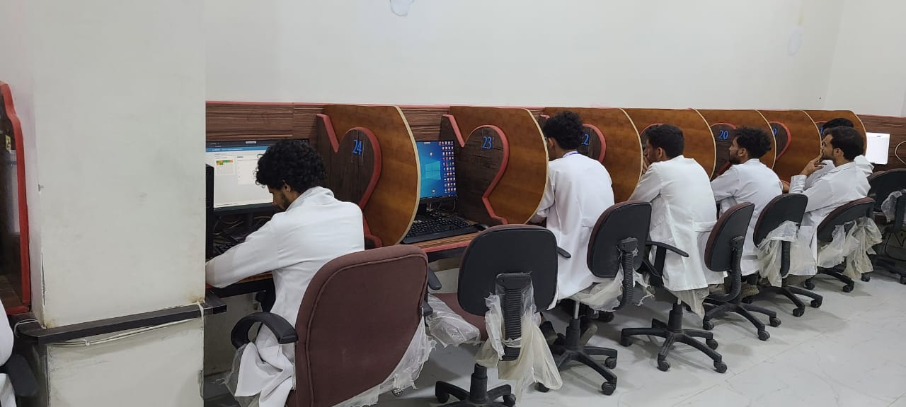 معامل الحاسوب